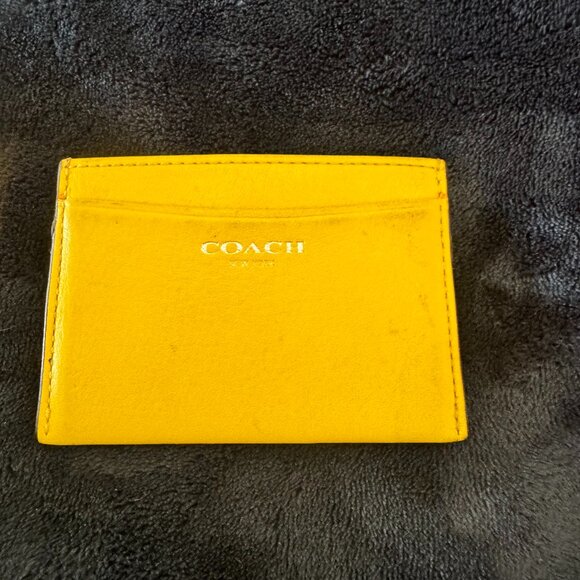 Coach Leather Card Holder – Yellow – Slim Business or Credit Card Case - Picture 1 of 3